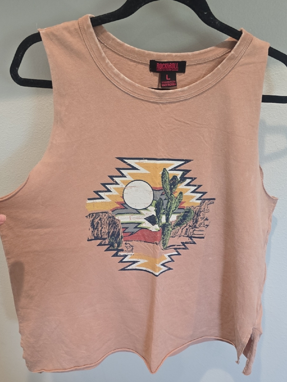 Desert Graphic Cropped Muscle Tank - Dusty Peach, Large